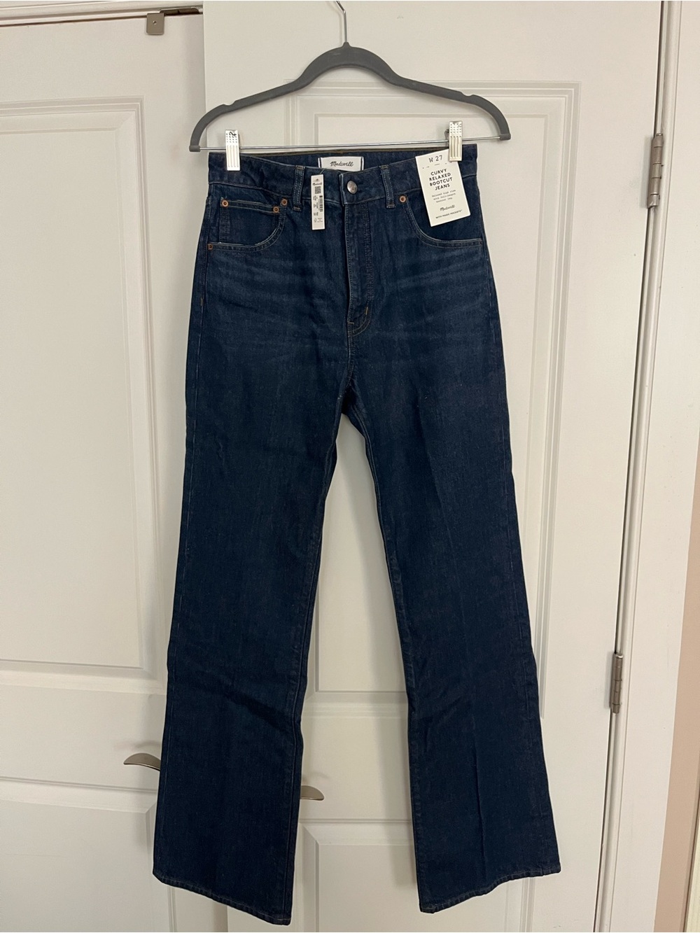 Madewell Curvy Relaxed Bootcut Jeans in Dark Indigo